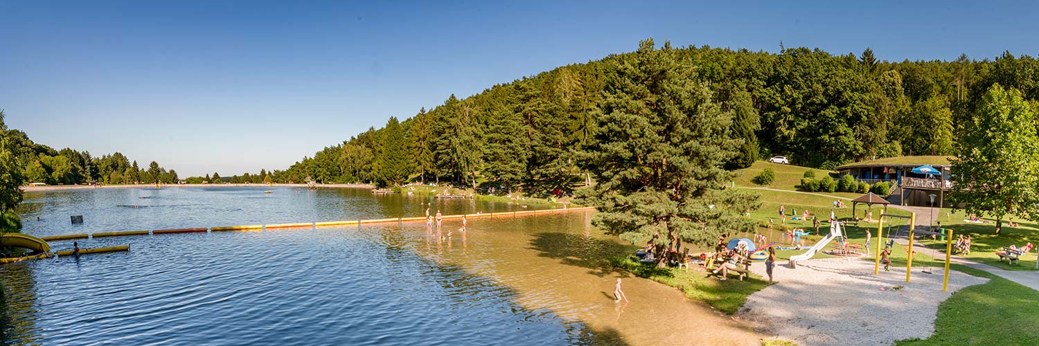 Foto vom Badestausee und Mobilheimplatz Forchtenstein-